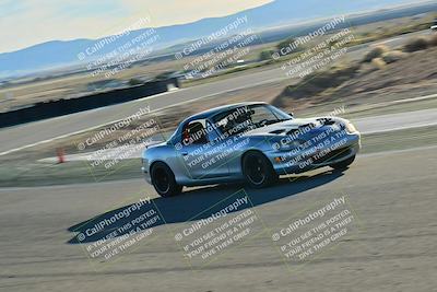 media/Dec-13-2025-Extreme Speed (Sat) [[d129ecb0b9]]/Beginner/Session 3 (Turn 5)/